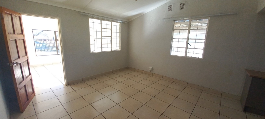 To Let 2 Bedroom Property for Rent in Loch Athlone Free State